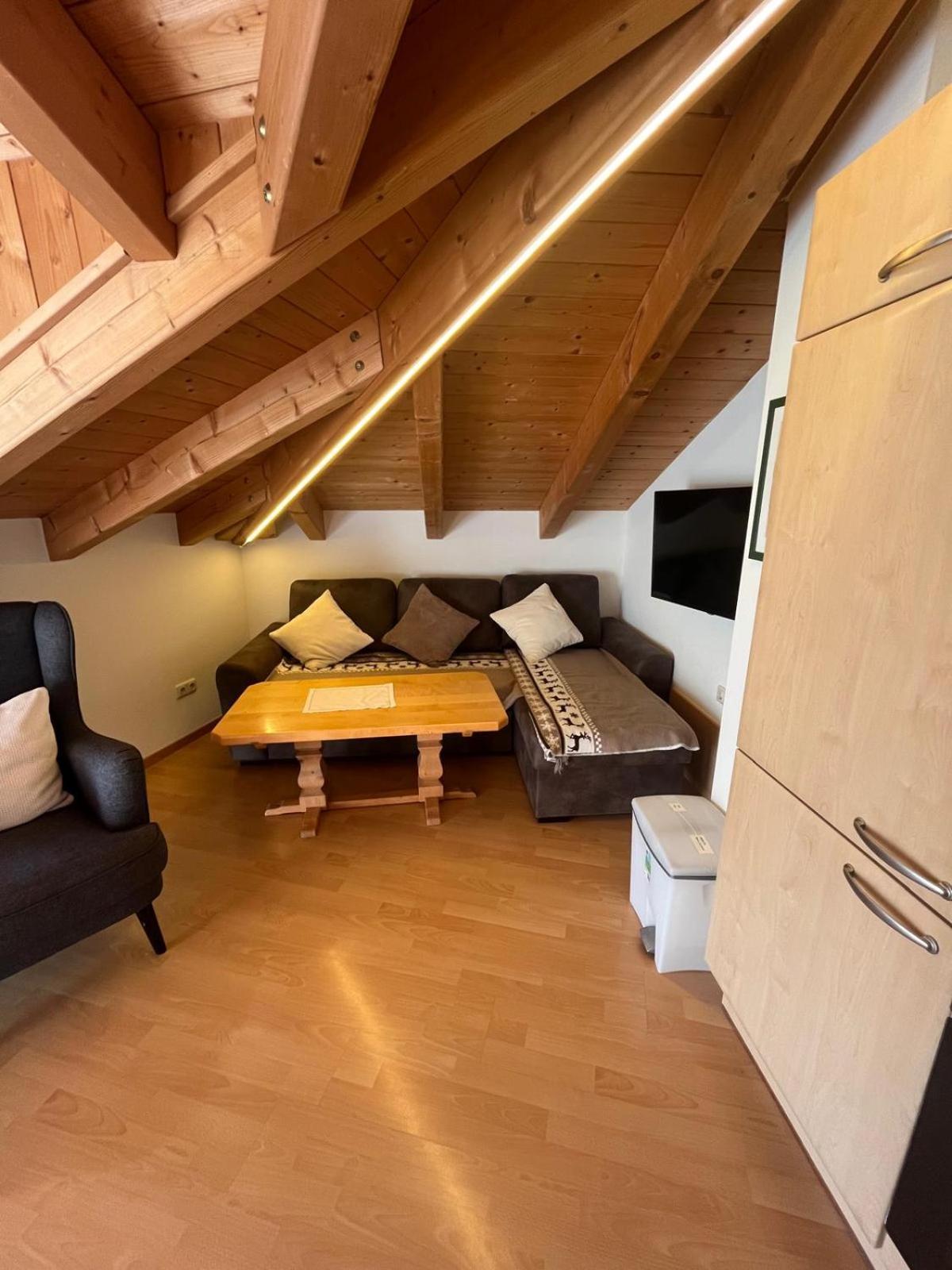 Nebenhaus - Haus Heigl Lägenhet Sankt Johann im Pongau Exteriör bild